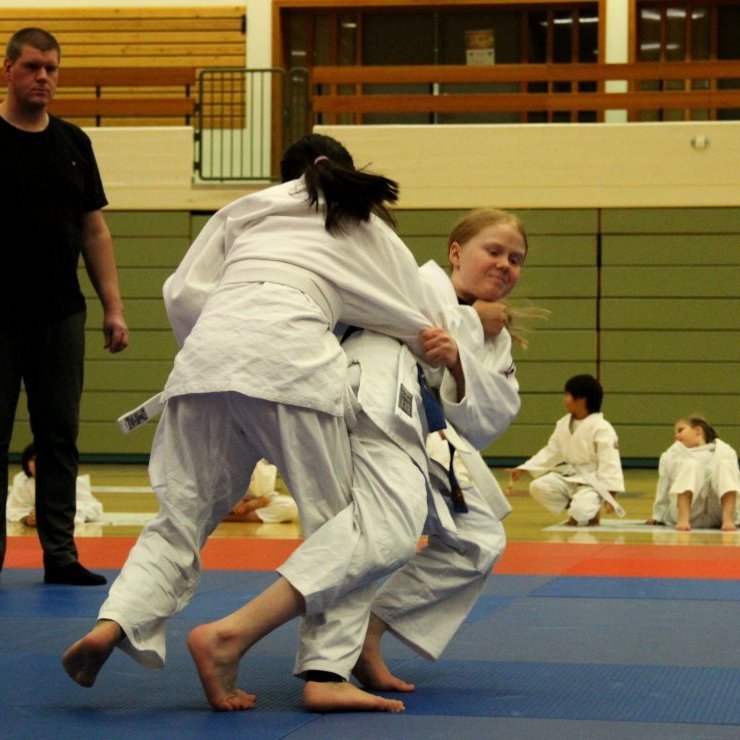 265336484_951506115797314_30398197440401253_n