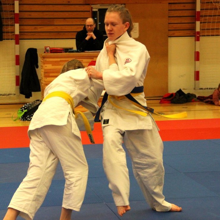 269749729_318249133640085_1403942810848506743_n