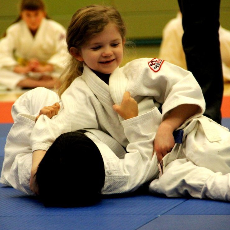 269897337_618166476098648_1801640104361520707_n