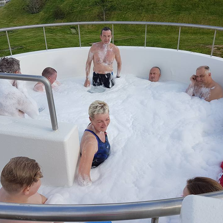 freydibad-i-heitapottinum