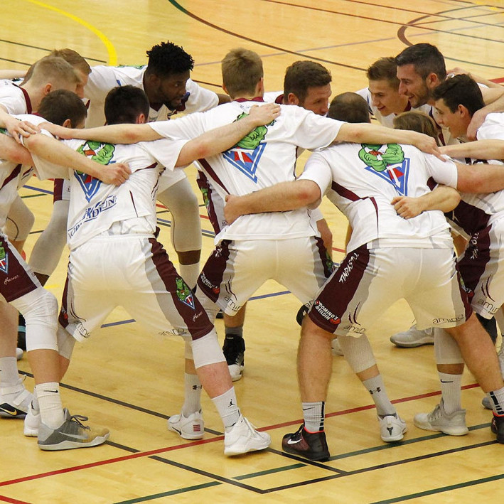 Góður sigur í Grindavík