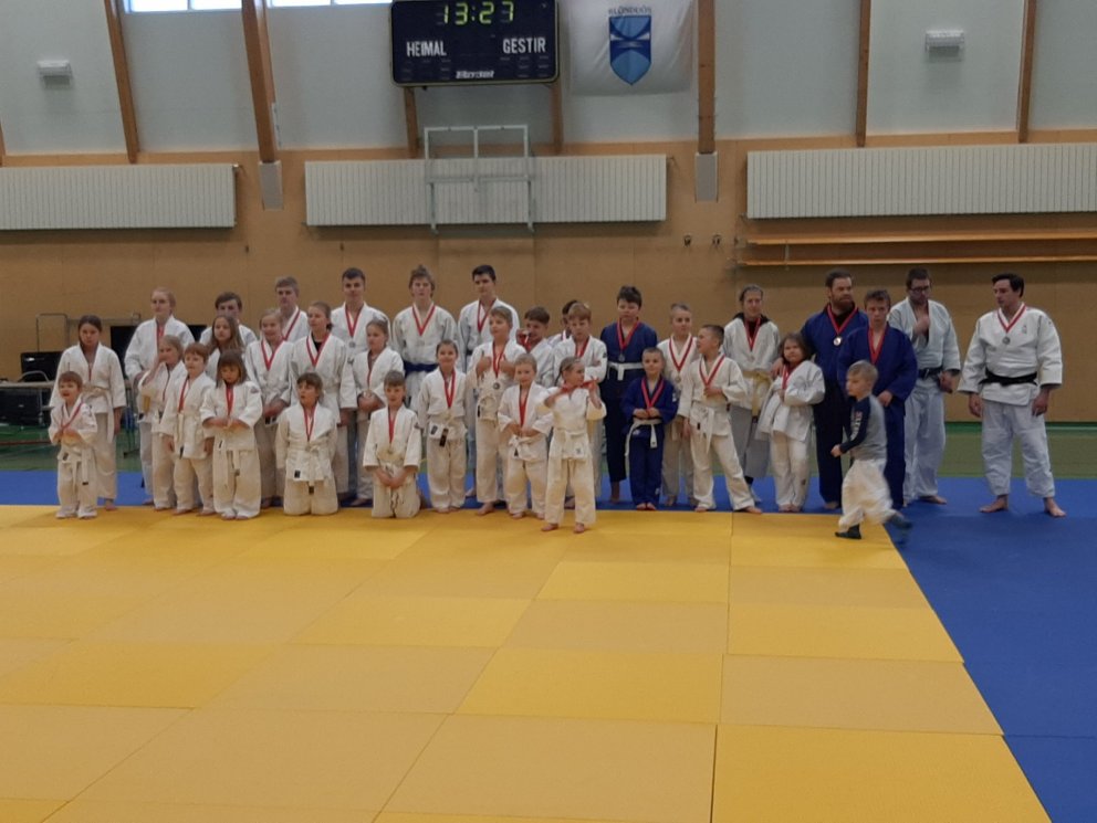 Mynd af keppendum á Norðurlandsmótinu