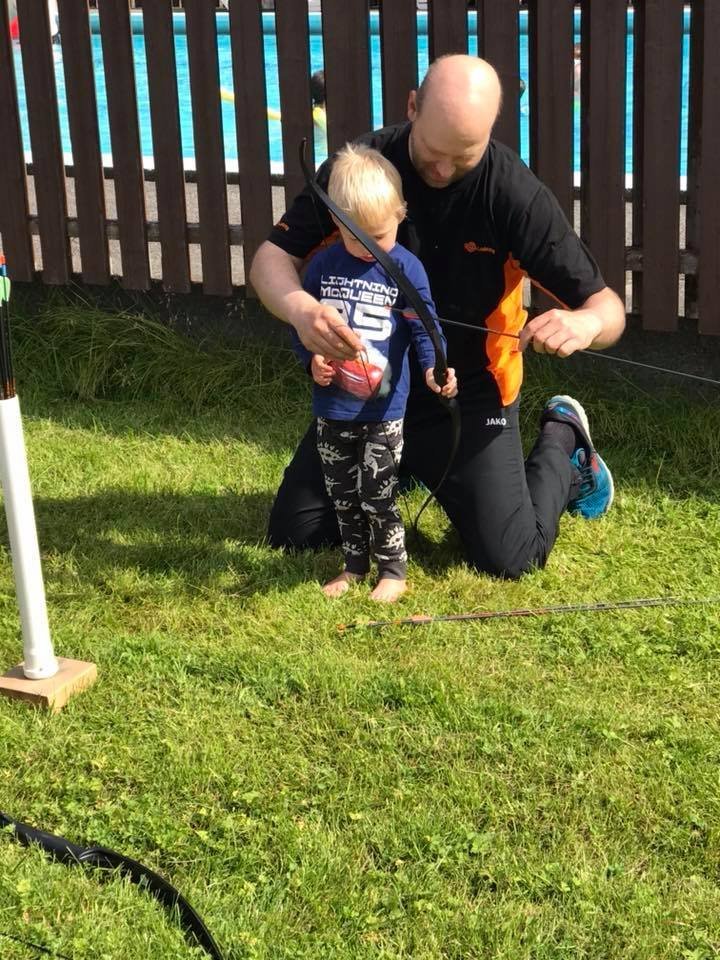 Æfingar í bogfimi byrjaðar