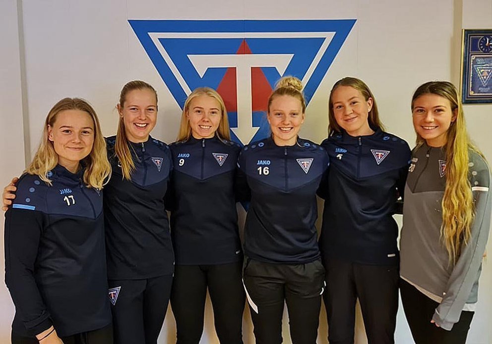 Átta Stólastúlkur komnar með samning fyrir næsta sumar