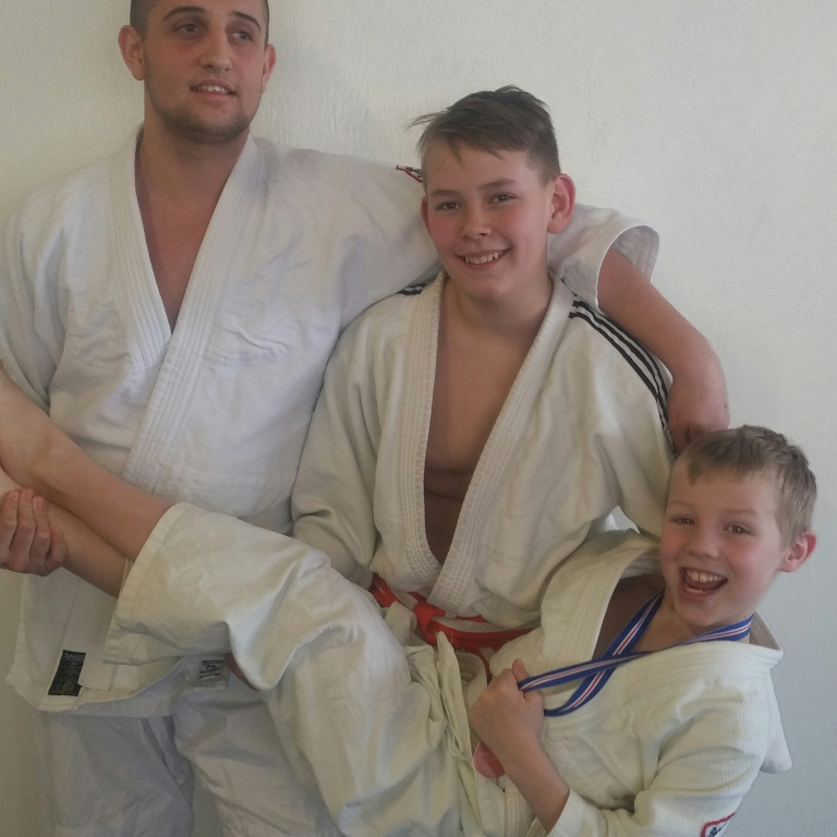 Frá vinstri: Tsvetan Tsvetanov Michevski, Viktor Darri Magnússon og Sveinn Kristinn Jóhannsson í lár…