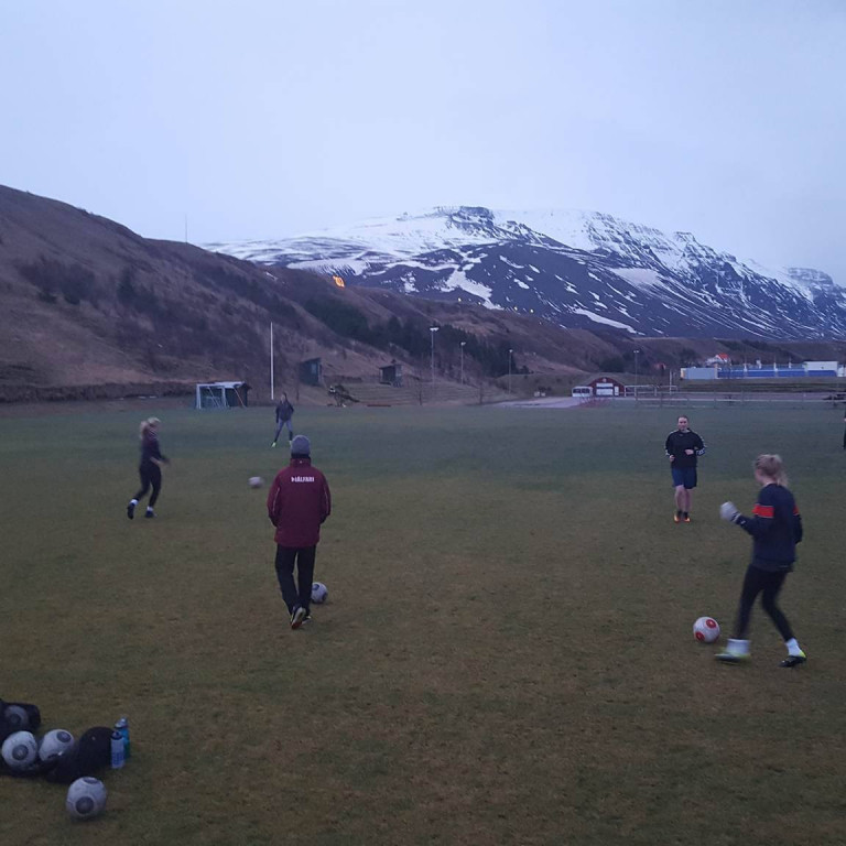 Æfing hjá 3. flokk kvk 24 janúar