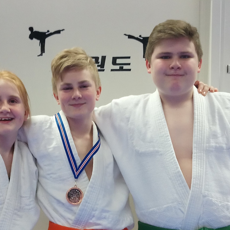 Fulltrúar Tindastóls á Íslandsmóti yngri flokka í Júdó 2018. Frá vinstri: Þóranna Ásdís Fjólmundsdót…