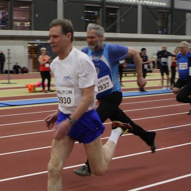 Karl sigrar í 60m hlaupi.