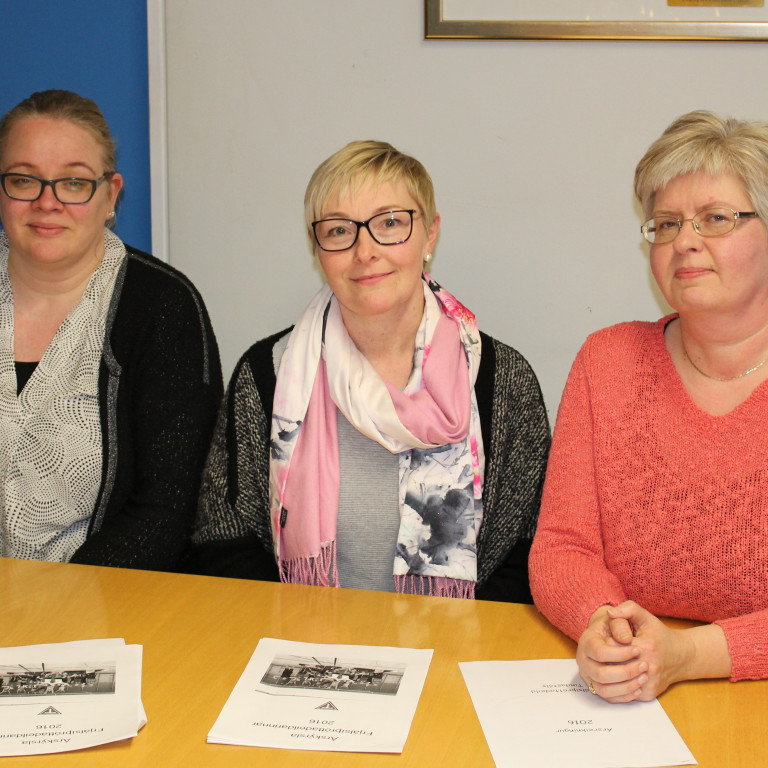 Thelma ritari, Margrét formaður og Kolbrún gjaldkeri.